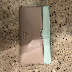 Kate Spade Bi-fold full size/light weight wallet